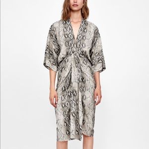 Like new! Zara Snake Print Dress